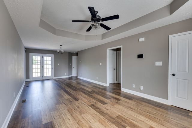 188 Sambar Dr, Clarksville, TN 37040