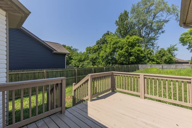 188 Sambar Dr, Clarksville, TN 37040