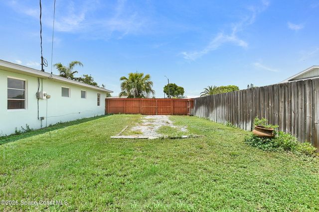 849 Faith Street NE, Palm Bay, FL 32905