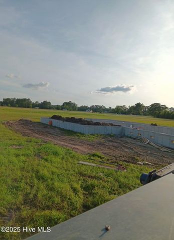 227 N Pointe Drive, Belhaven, NC 27810