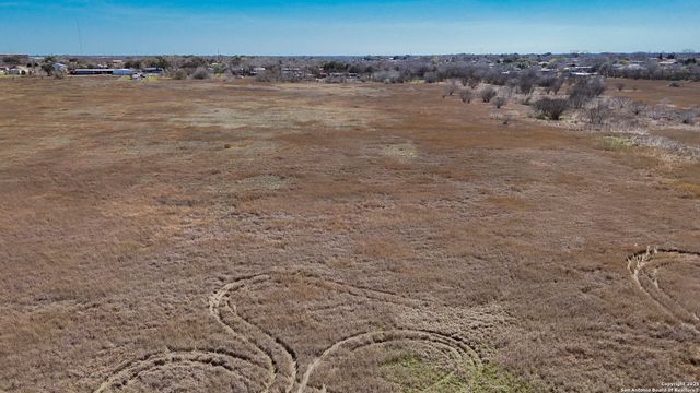 000 FM 351, Beeville, TX 78102