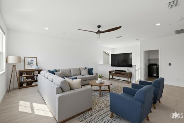 9516 Sweetgum Hill Lane, Shafter, CA 93263