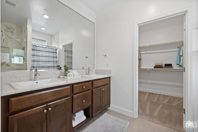 9516 Sweetgum Hill Lane, Shafter, CA 93263