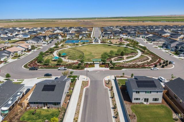 9516 Sweetgum Hill Lane, Shafter, CA 93263