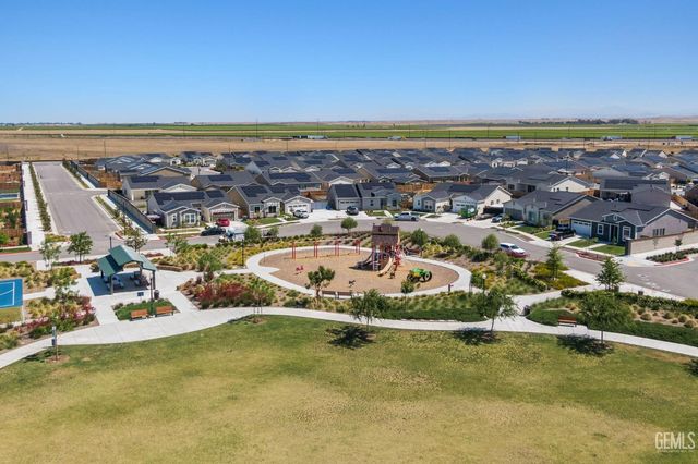 9516 Sweetgum Hill Lane, Shafter, CA 93263