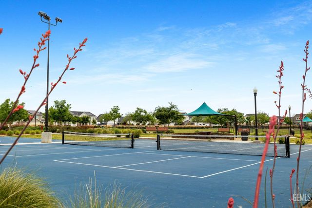 9516 Sweetgum Hill Lane, Shafter, CA 93263