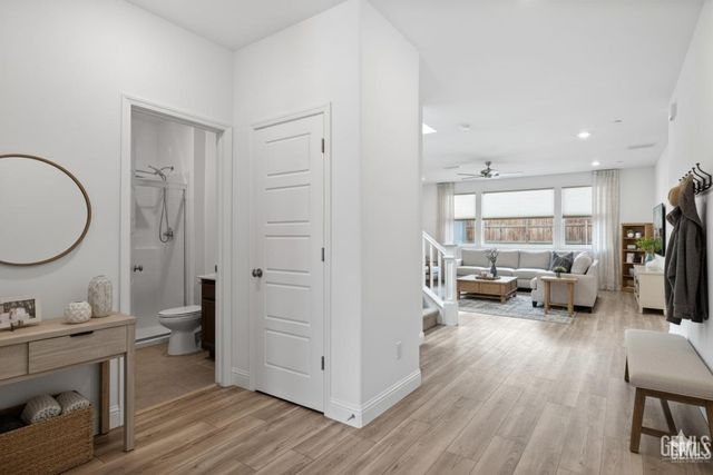 9516 Sweetgum Hill Lane, Shafter, CA 93263