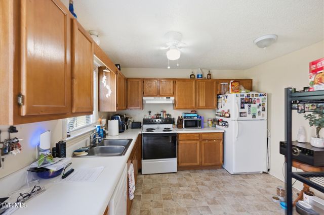 630 Elizabethton Highway 1-6, Bluff City, TN 37618