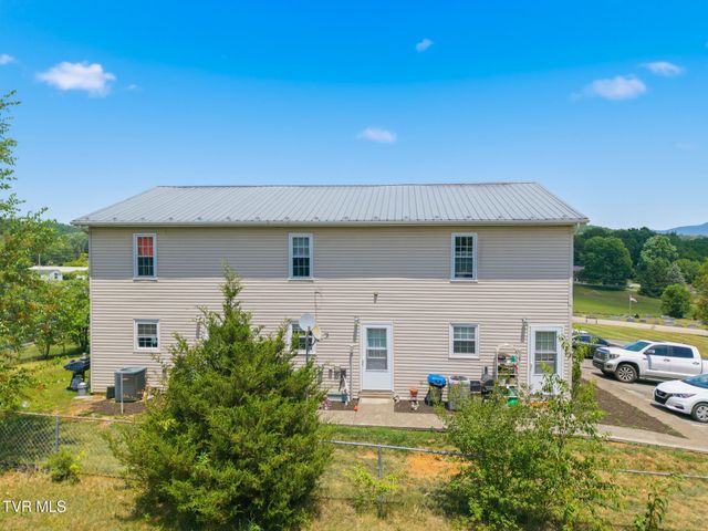 630 Elizabethton Highway 1-6, Bluff City, TN 37618
