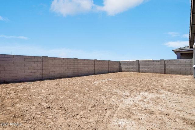 9521 W TAMARISK Avenue, Tolleson, AZ 85353