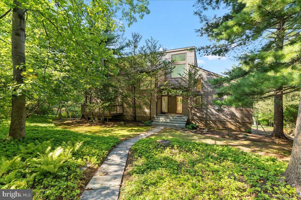 153 HERRONTOWN LN, PRINCETON, NJ 08540 — exterior