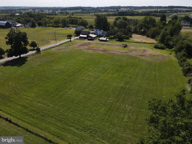 630 BELLAIRE RD, Elizabethtown, PA 17022
