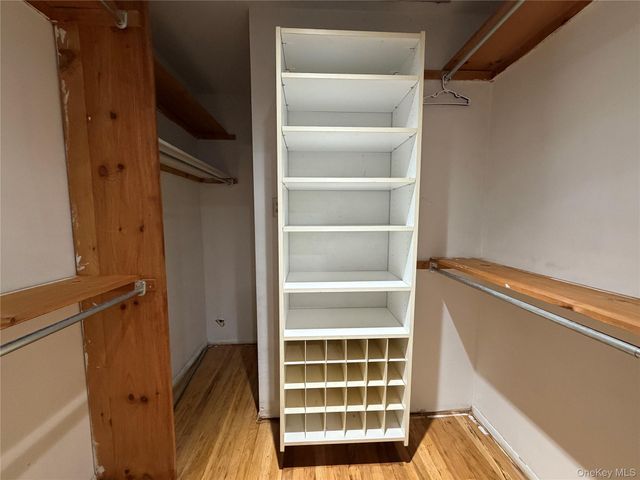 7 Gloucester Drive, Wyandanch, NY 11798