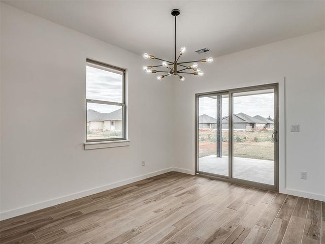 10621 SW 18th Street, Yukon, OK 73099