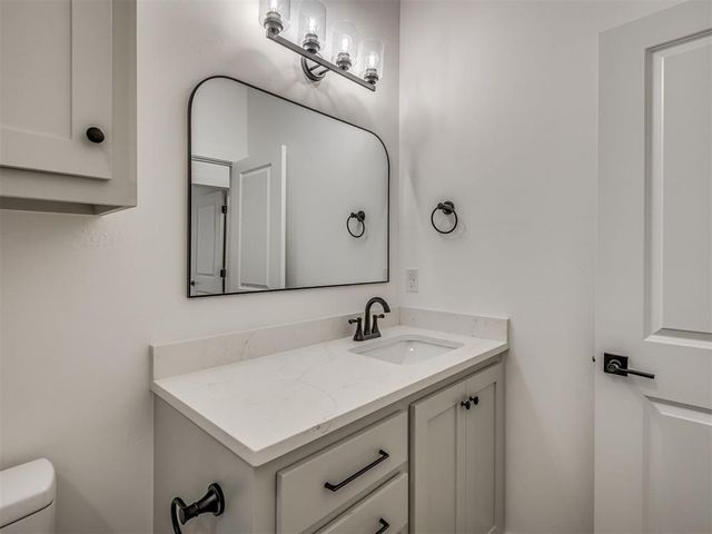 10621 SW 18th Street, Yukon, OK 73099