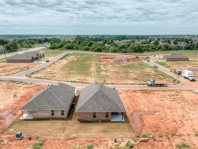 10621 SW 18th Street, Yukon, OK 73099