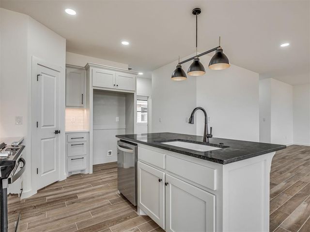 10621 SW 18th Street, Yukon, OK 73099
