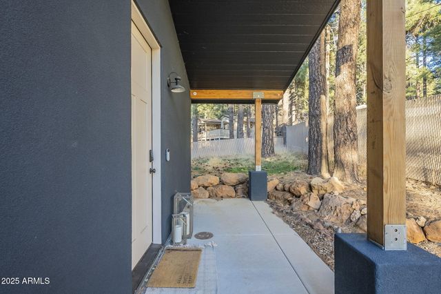 763 COMANCHE Street, Flagstaff, AZ 86005