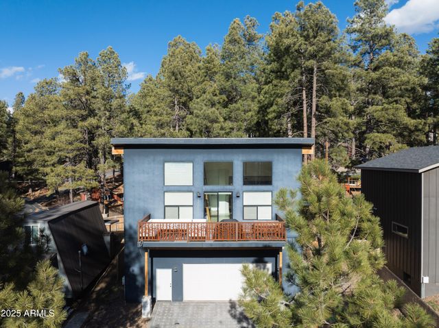763 COMANCHE Street, Flagstaff, AZ 86005
