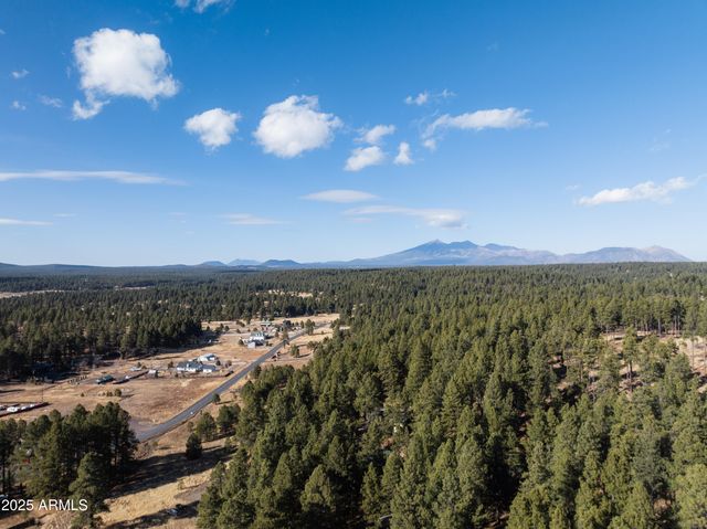 763 COMANCHE Street, Flagstaff, AZ 86005