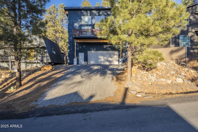 763 COMANCHE Street, Flagstaff, AZ 86005