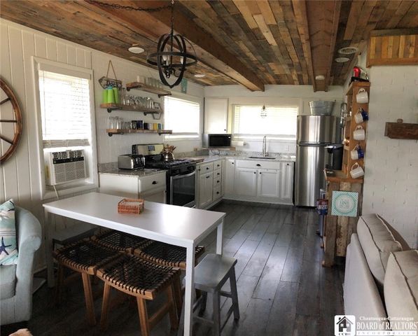 5892 Whitney Bay Road, Chautauqua, NY 14757