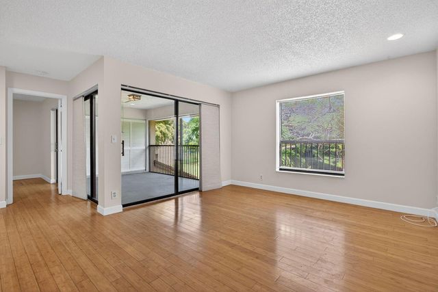 3713 Cocoplum Circle 3545, Coconut Creek, FL 33063