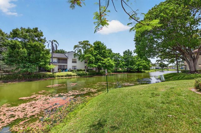 3713 Cocoplum Circle 3545, Coconut Creek, FL 33063