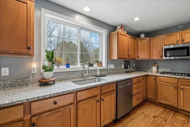 88 Patten Hill Road, Candia, NH 03034