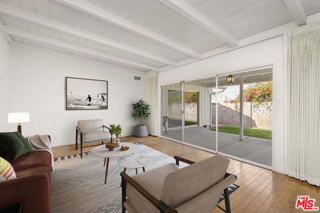 12146 Travis Street, Los Angeles, CA 90049