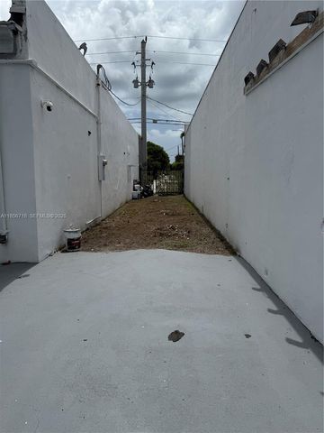 4316 NW 2nd Ave, Miami, FL 33127