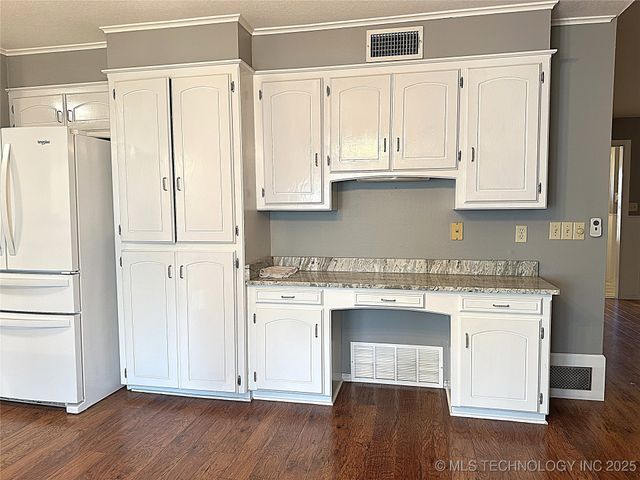 1508 Sunny Lane, Ardmore, OK 73401