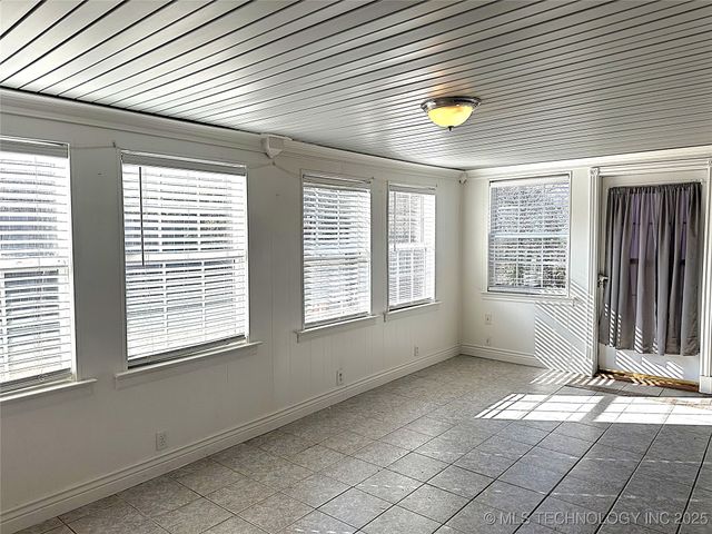 1508 Sunny Lane, Ardmore, OK 73401