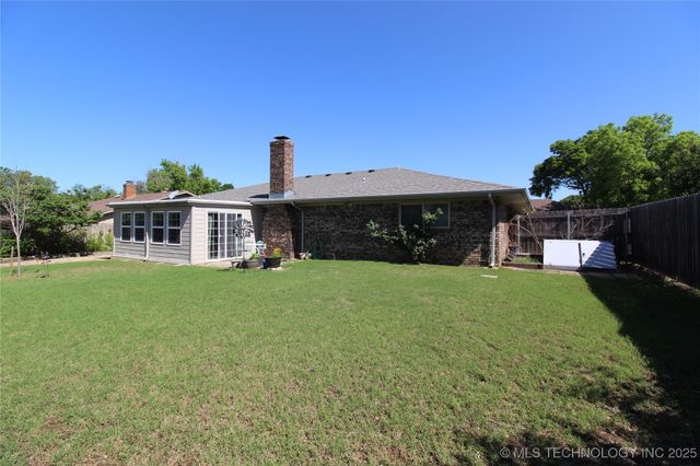1508 Sunny Lane, Ardmore, OK 73401