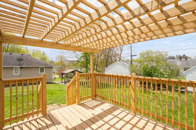 1605 8th Avenue NE, Rochester, MN 55906