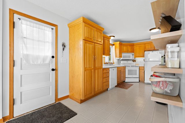 1605 8th Avenue NE, Rochester, MN 55906