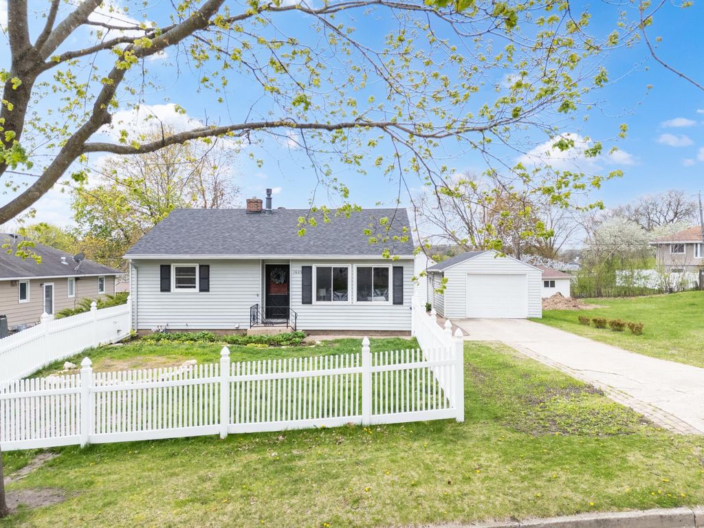 1605 8th Avenue NE, Rochester, MN 55906