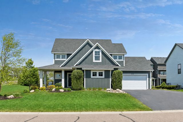 19702 Henning Avenue, Lakeville, MN 55044