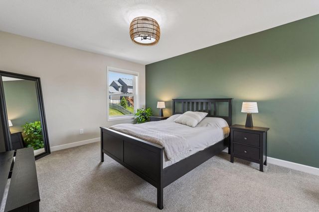 19702 Henning Avenue, Lakeville, MN 55044