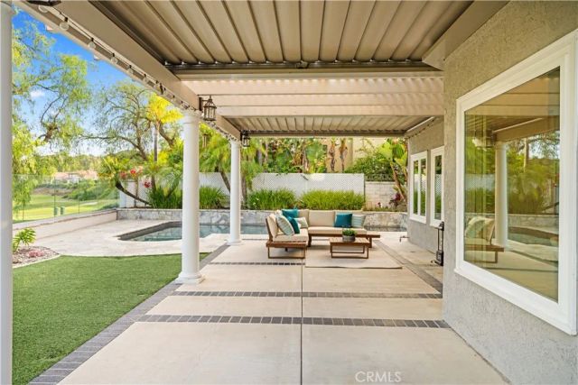 10 Skylark Way, Coto De Caza, CA 92679