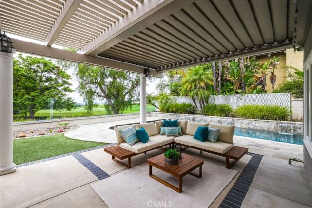 10 Skylark Way, Coto De Caza, CA 92679