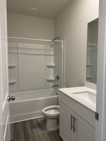 1822 Mahala Dr, Hermitage, TN 37076