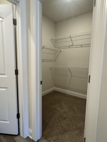 1822 Mahala Dr, Hermitage, TN 37076