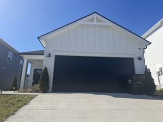 1822 Mahala Dr, Hermitage, TN 37076