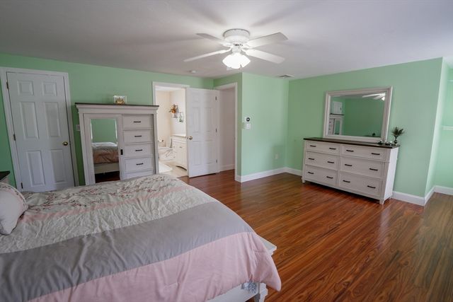 11 Lauren Ln, Sturbridge, MA 01518