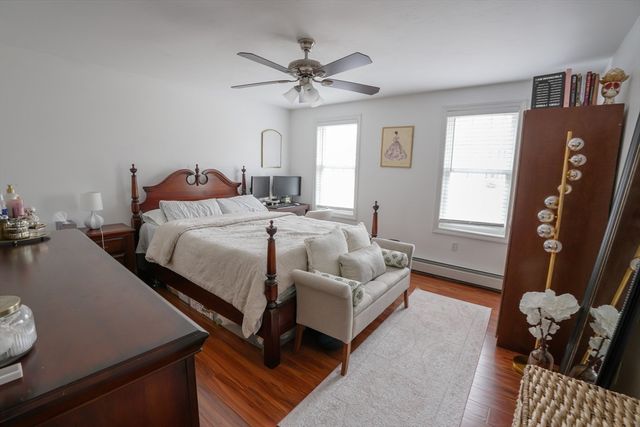 11 Lauren Ln, Sturbridge, MA 01518