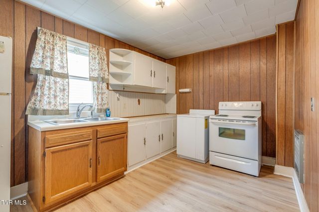 156 Kingsley Avenue, Kingsport, TN 37660