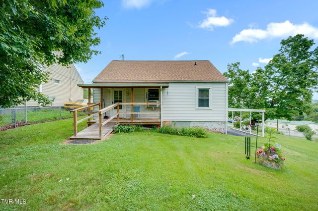 156 Kingsley Avenue, Kingsport, TN 37660