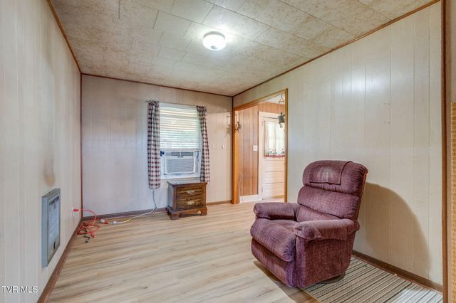 156 Kingsley Avenue, Kingsport, TN 37660