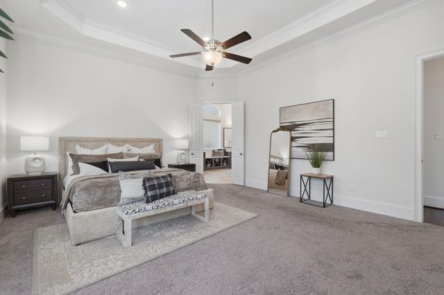 183 S Thatcher Bend Circle, Spring, TX 77389